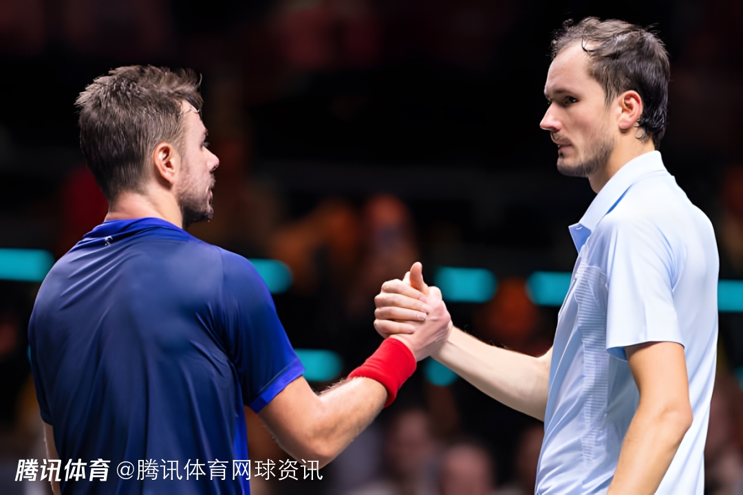 德国网球队力克日本网球队，梅德韦杰夫制霸全场的简单介绍