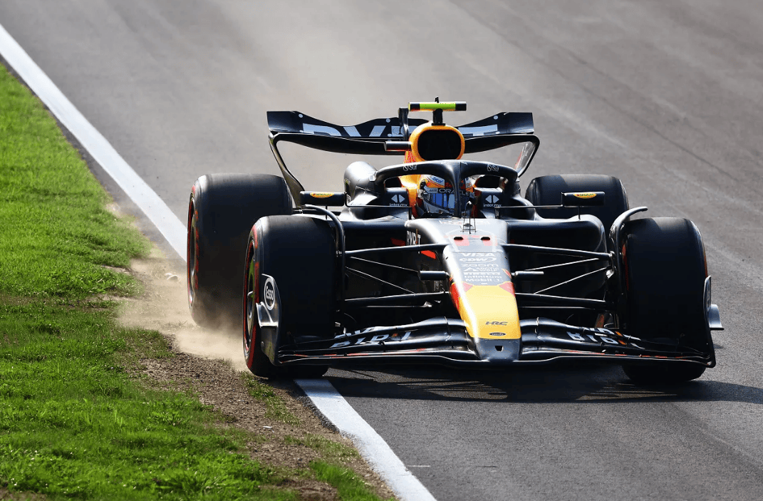 包含威廉姆斯逆转迈凯伦,佩雷兹点燃赛场的词条 包含威廉姆斯逆转迈凯伦,佩雷兹点燃赛场的词条