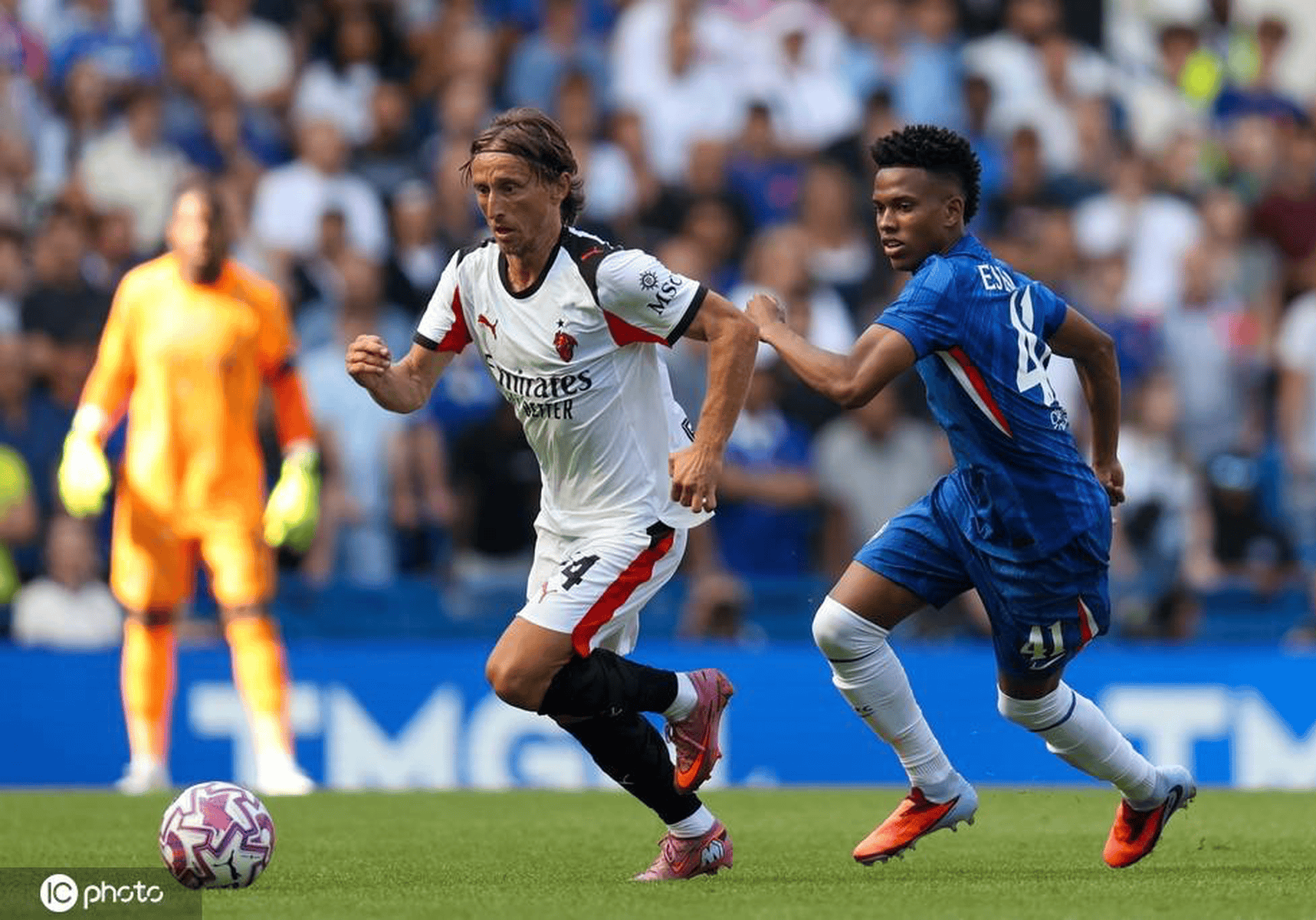 葡萄牙轻取AC米兰,莫德里奇惊艳四座 葡萄牙轻取AC米兰,莫德里奇惊艳四座