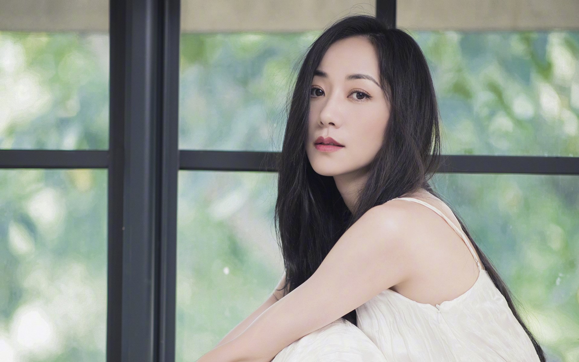 烽火亚平宁,当钢铁防线撞上红黑洪流,范戴克在米兰德比的余烬中定义伟大