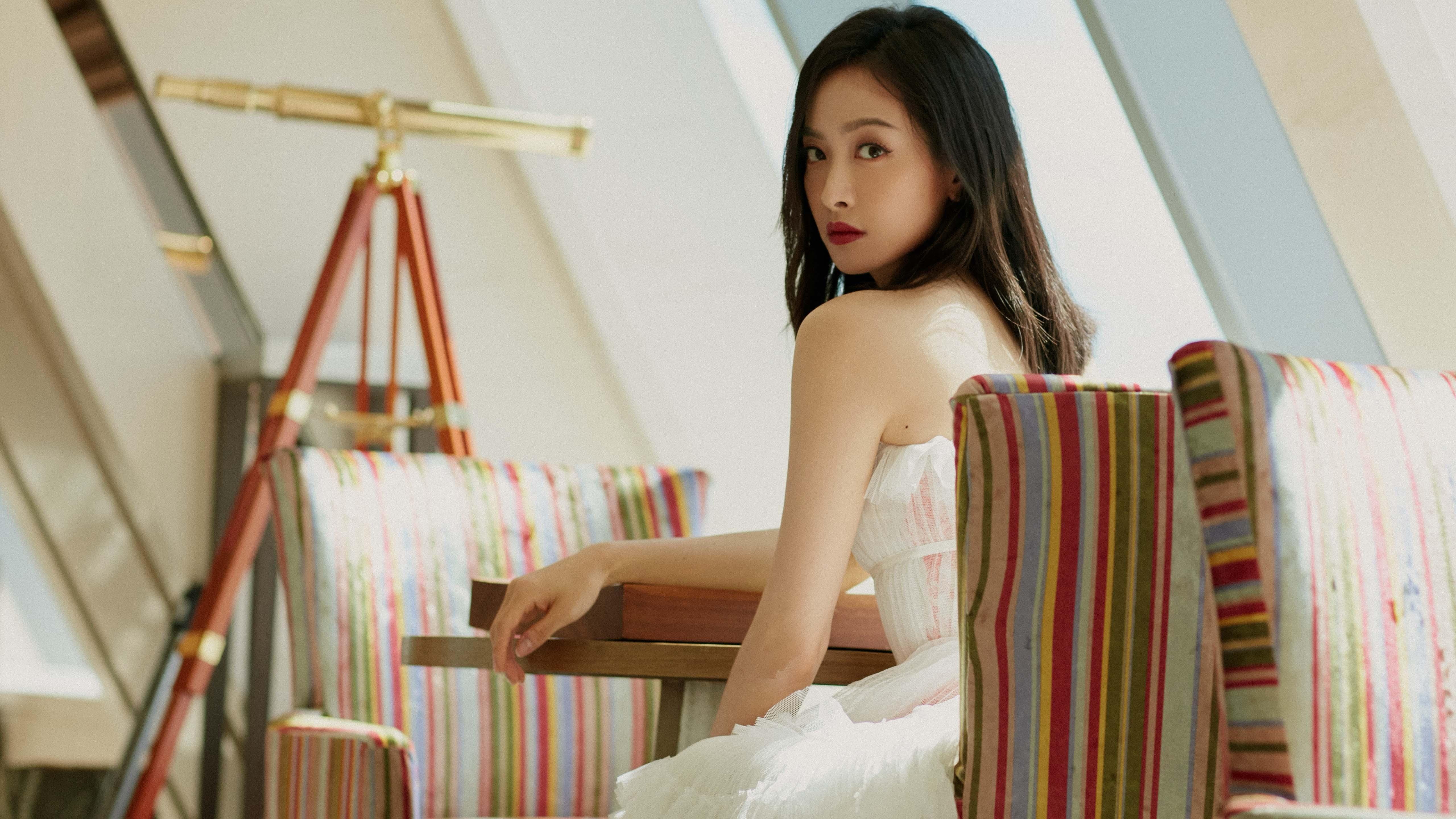 绿茵极速跨界战，加纳绝地翻盘芬兰，拉亚雨夜狂飙统治摩纳哥