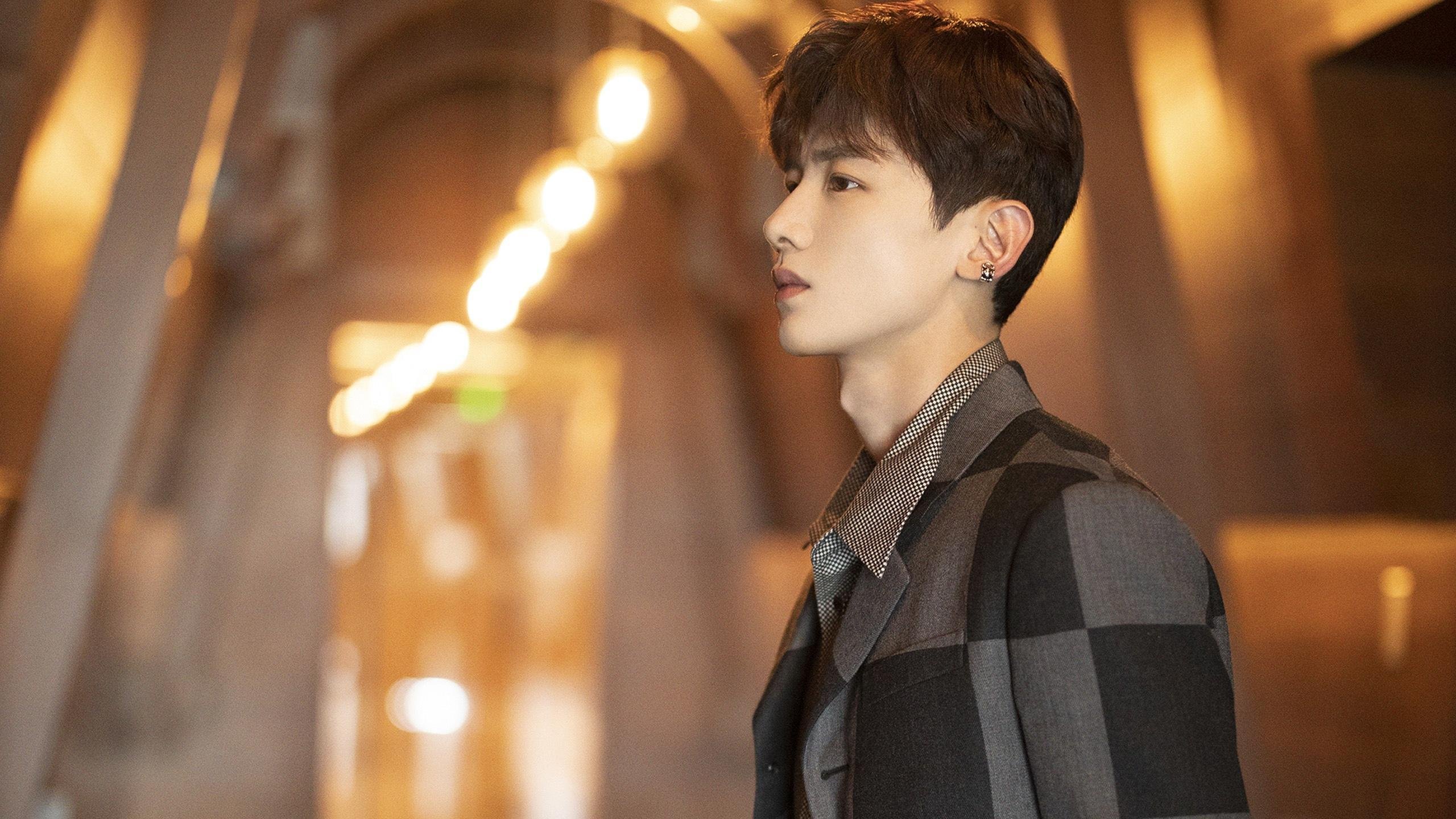 欧冠半决赛焦点战，76人轻取凯尔特人—一场时空错位的体育盛宴